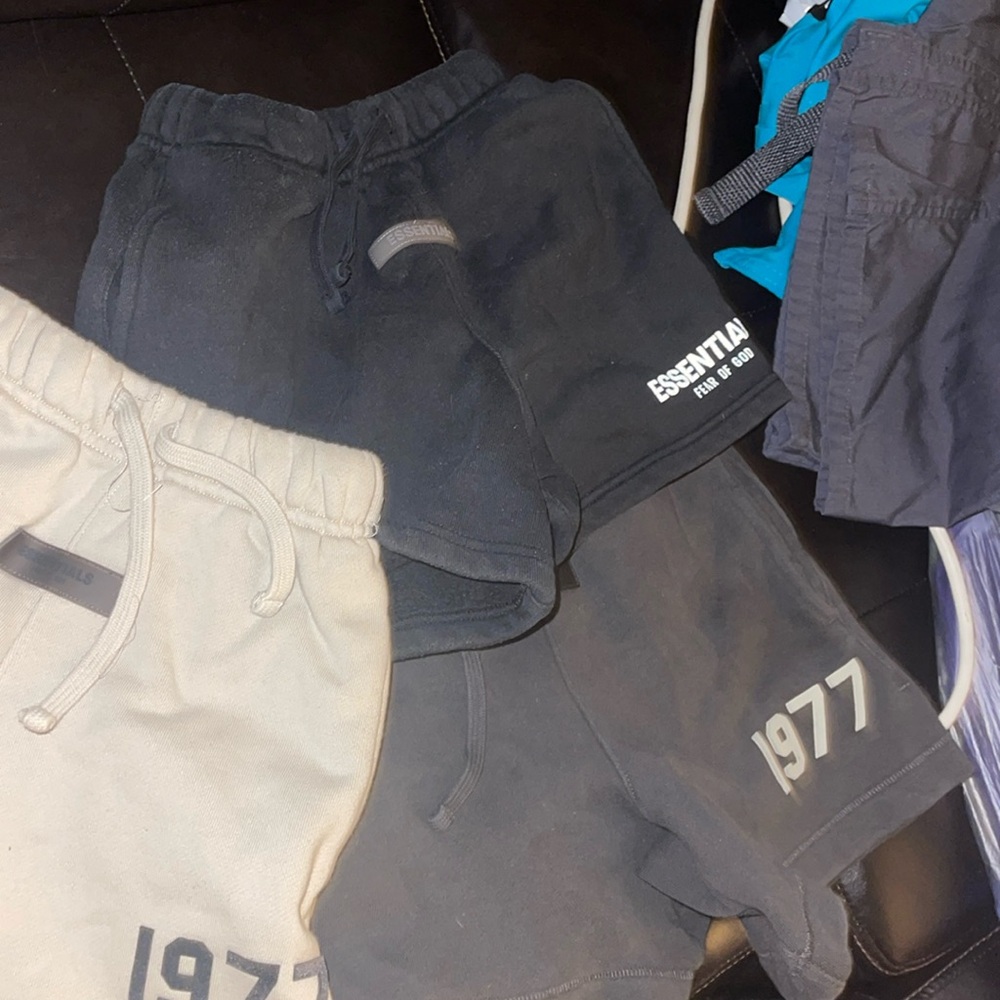 Essential jogging pants